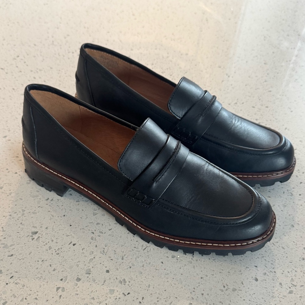 Women’s Madewell Black Loafers - size 8 1/2